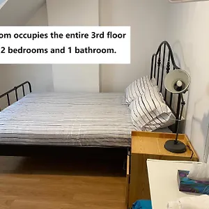 https://quad-room-with-en-suite-bathroom-536a.hotelstorontoontario.org