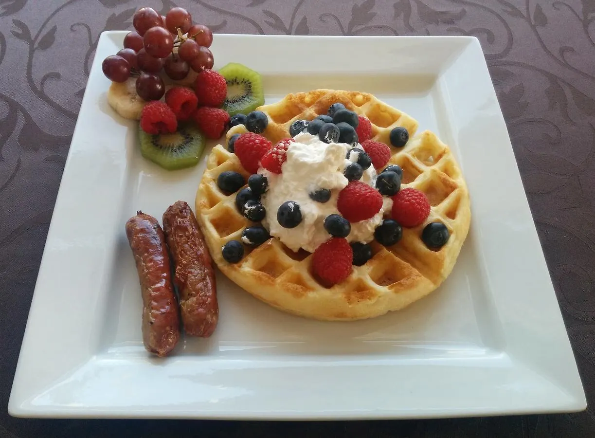 Bed & Breakfast Novel Bed And Breakfast YYC